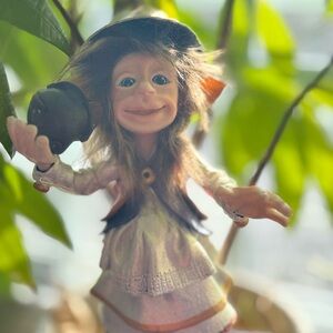 Duende Magico 12” ceramic Girl